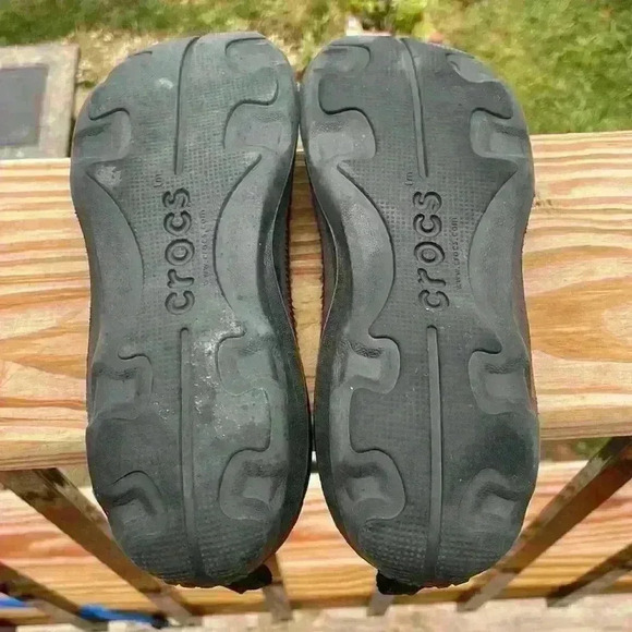 Crocs women’s ballet slip-on flats black size 6 - Picture 7 of 8